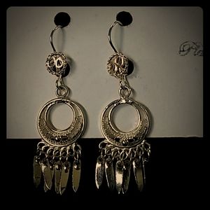 Beautiful solid silver finely crafted earrings
